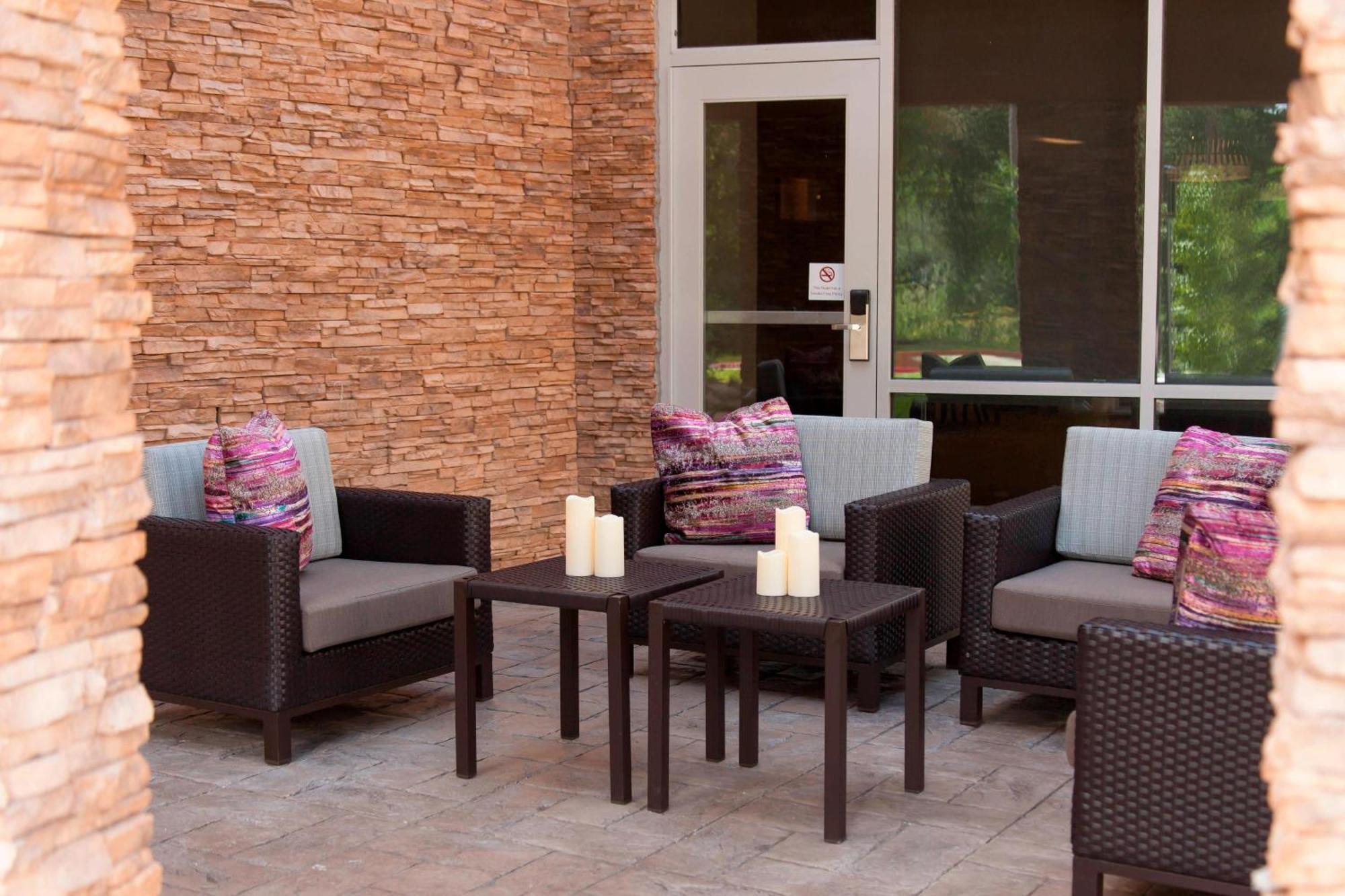 Courtyard By Marriott Houston City Place Спринг Экстерьер фото